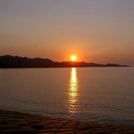 호텔 Dolce Notte 4*