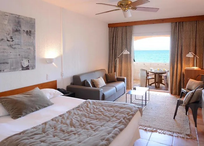 Hotel Dolce Notte Saint-Florent (Corsica)